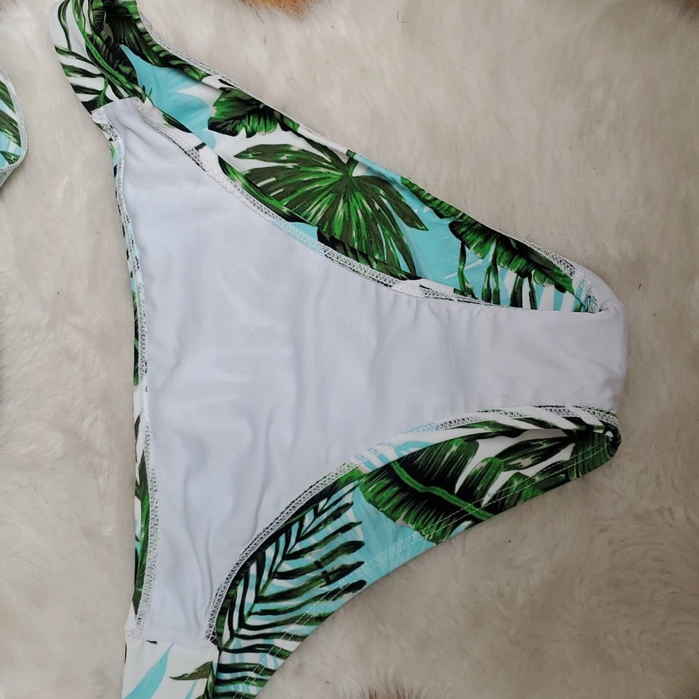 NWT BCBG Generation Palm Leaf Printed Bikini Set Size M - Picture 7 of 8